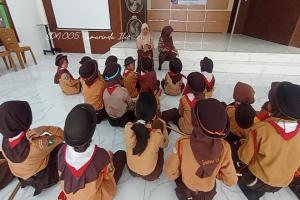 SOSIALISASI OLEH TIM SSK TENTANG ALAT REPRODUKSI  LAKI - LAKI DAN PEREMPUAN PADA KEGIATAN PRAMUKA