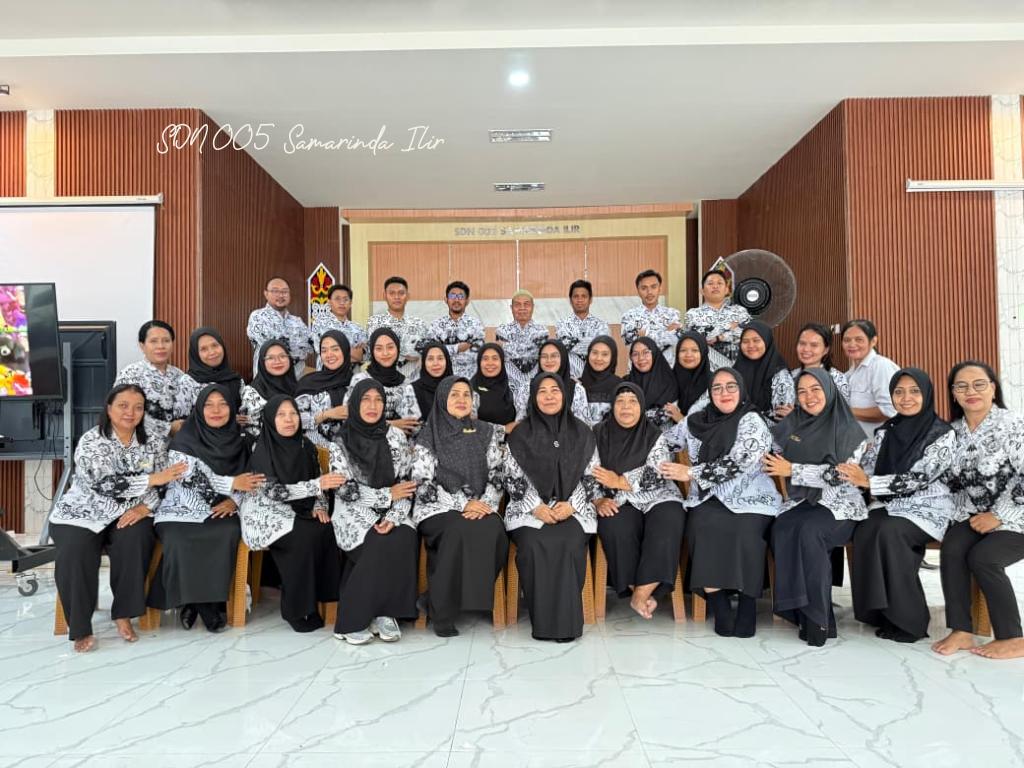 UPACARA PERINGATAN HARI GURU 2025